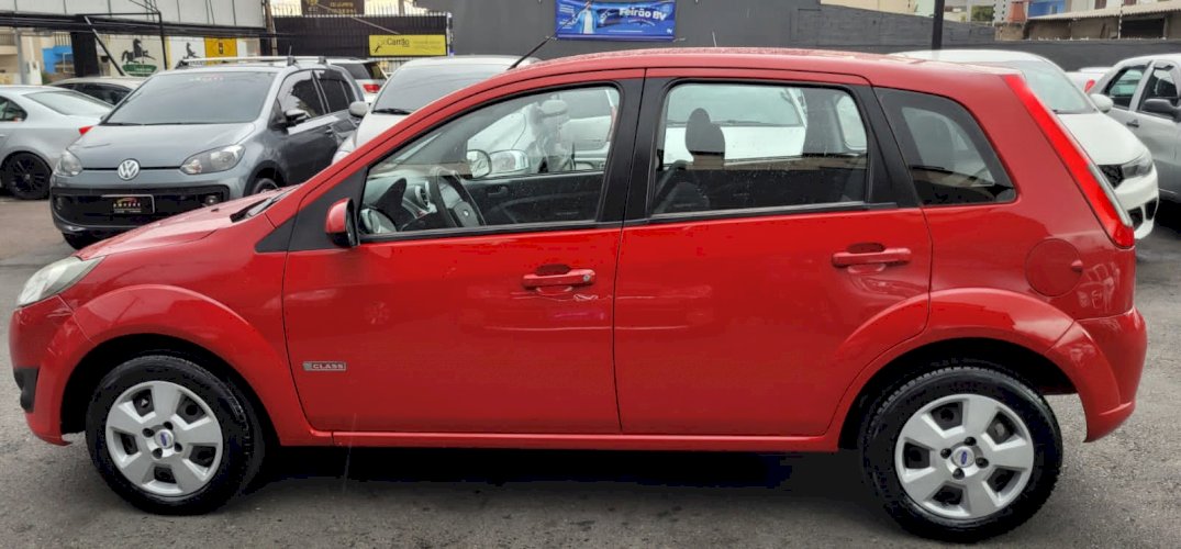 Fiesta 1.6 flex completo 