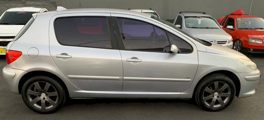 Peugeot presence
